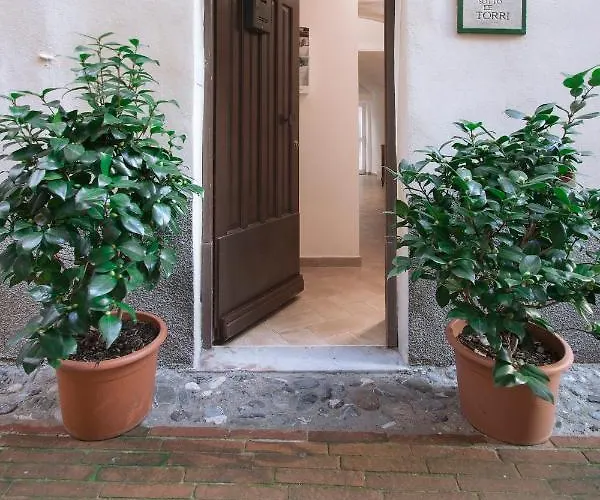 Sotto Le Torri Bed & Breakfast Albenga